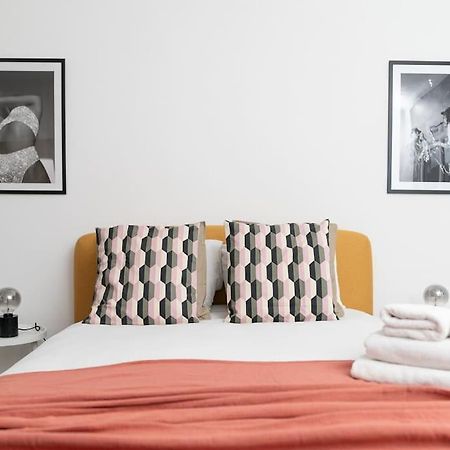 Two Bedroom Apartment By Buonomo Stays Short Lets & Serviced Accommodation In Balham With Balcony Лондон Экстерьер фото